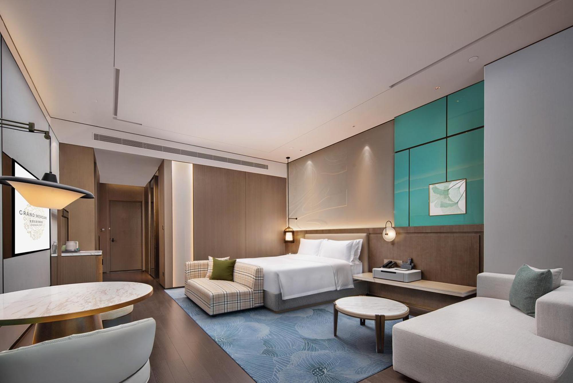 Grand Mercure Chengdu East Exterior photo